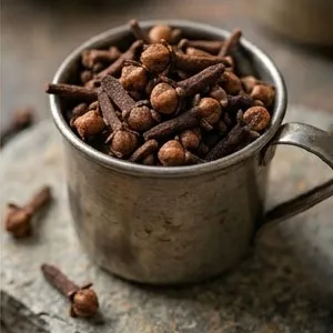 Dried cloves